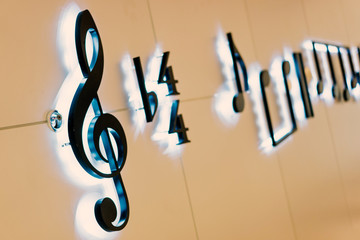 musical notes are light, decorated with light on the wall.