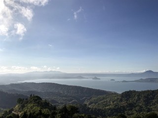Fototapeta na wymiar View from Tagaytay to lake volcano