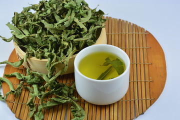 Verveine tea leaves