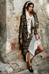 Poster vrouwelijke boho-stijl kleding © Andrey Kiselev