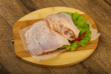 Raw chicken thigh