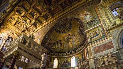 Fototapeta premium Mosaic on the dome inside the Basilica of Our Lady in Trastevere, Rome, Italy