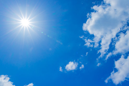 青空 の画像 1 129 293 件の Stock 写真 ベクターおよびビデオ Adobe Stock