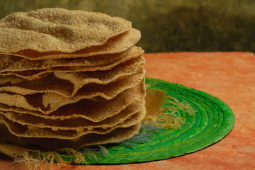 Tostadas Saladas
