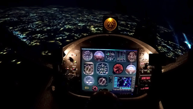 Simulator Of Night Flight Above City, Training Equipment For Beginner Pilots