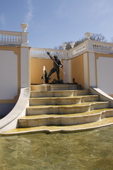 Fontaine Neptune, château de Kadriorg à Tallinn, Estonie	