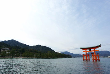 日本三景・安芸の宮島（Shinto Shrine）