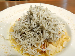 しらす山盛りペペロンチーノ