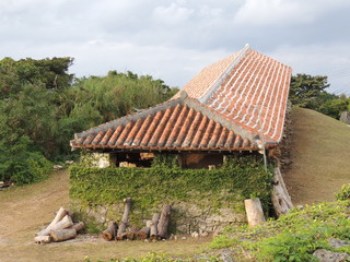 読谷村の登り窯 (Okinawa)