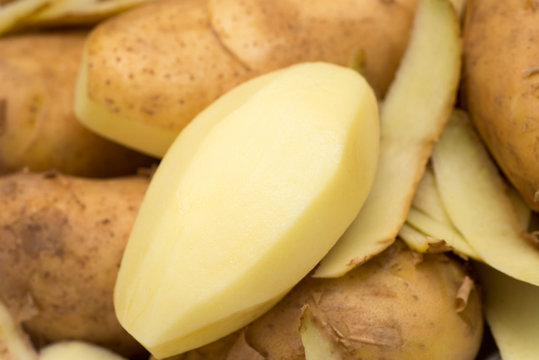 raw peeled potato macro