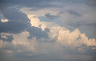 Fototapeta na wymiar Nice white and dark cloud on blue sky