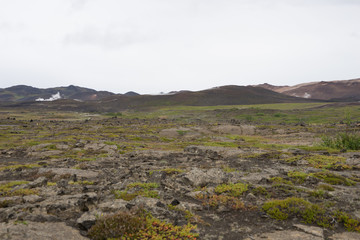 Felsspalte über der Höhle Grjótagjá im Mývatn-Gebiet / Nord-Island