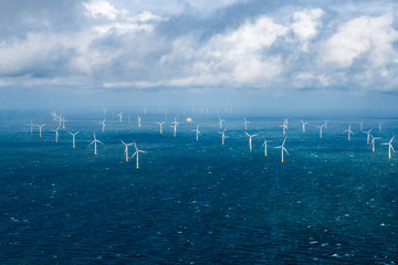 Offshore Windkraft vor Helgoland