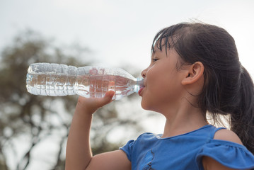 Children Drink Water