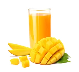 Rolgordijnen mango juice with mango slice isolated on white background. glass of mango juice. © Tatiana