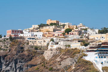 Fototapeta na wymiar Beautiful view of the White City on the island of Santorini in Greece