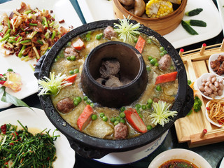  Chinese hot pot with variety of ingredients