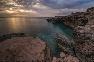 La scogliera di Macari al crepuscolo, Sicilia	