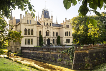 Evenburg im Sonnenaufgang in Leer Ostfriesland