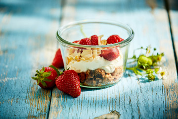 Rustic yoghurt, berry and muesli smoothie bowl