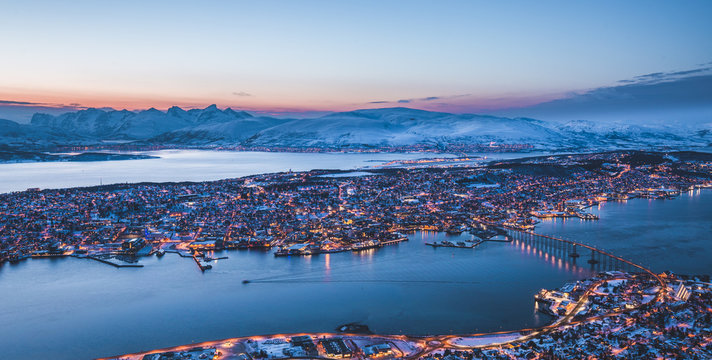 Hoch &uuml;ber Troms&ouml;