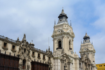 Fototapeta na wymiar Basilica Cathedral of Lima, Peru