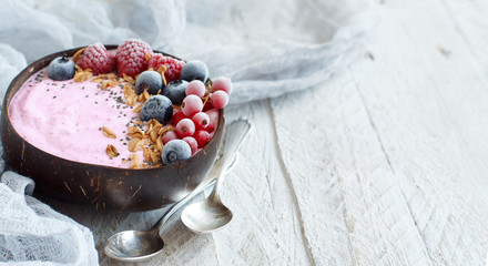 Wild berries smoothie bowls