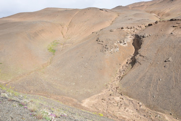 Landschaft beim Mývatn Nature Bath / Kieselgurwerk in Nord-Island