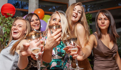 party bridesmaids before the wedding