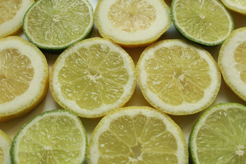 Lime and lemon slices.