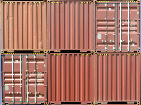 Container gestapelt