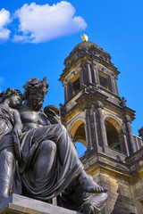 Obraz premium Dresden statue near Oberlandesgericht in Germany