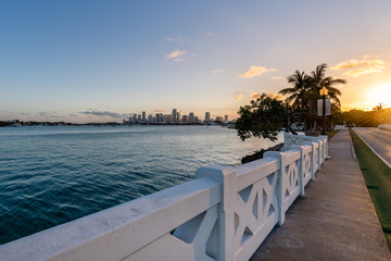 Fototapeta na wymiar Sunset of the Miami Skyline from the Venetian Causeway 