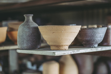 作成中の陶器