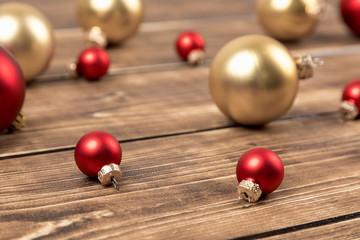 gold and red christmas balls