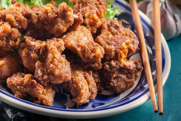 Crispy chicken karaage with lettuce