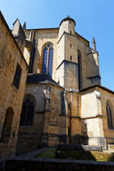 Fototapeta na wymiar Cathédrale Saint-Sacerdos