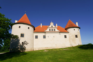 Fototapeta na wymiar Castle of Bauska, Latvia.