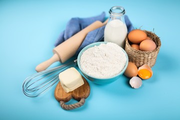 Fototapeta na wymiar Basic baking ingredients