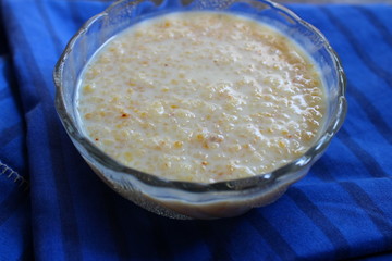 Milk dalia in transparent bowl