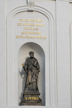Statue of st. Peter