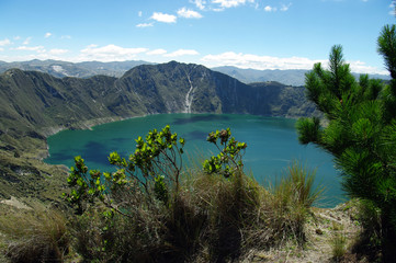 Lac volcanique de Quilotoa