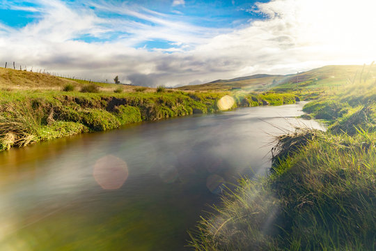 R&iacute;o en monta&ntilde;as colombianas
