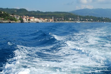 Fototapeta premium Taking the Sea