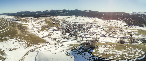 Vista Aerea Panoramica del Valle de Galve de Sorbe Nevado