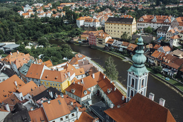 Fototapeta na wymiar Średniowieczne czeskie miasteczko Czeski Krumlow