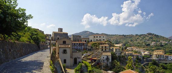 Obraz premium The panorama view of buildings in old mountain village Savoca in Sicily, Italy
