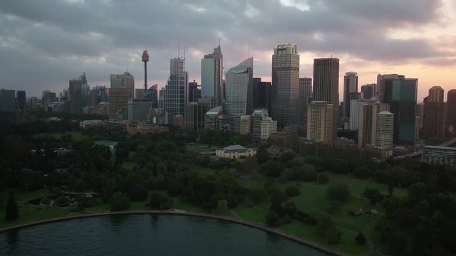 Aerial Australia Sydney April 2018 Sunset 30mm 4K Inspire 2 Prores

Aerial video of downtown Sydney in Australia at sunset.
