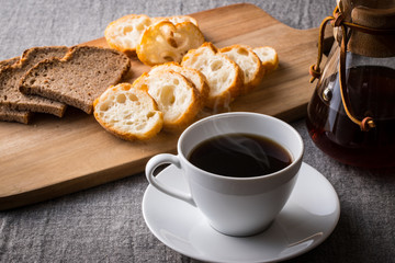 コーヒーとパン