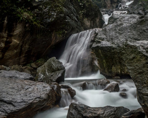 Obraz premium A view of the Naga waterfall on the way to Lachen from Gantok, Sikkim, India